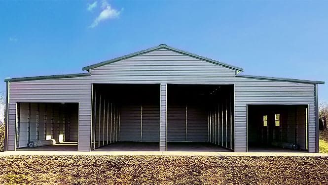 Florida raised-center-aisle barn